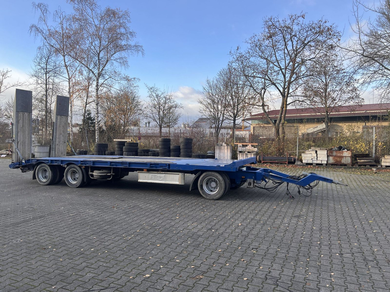 3 Achs Tiefladeranhänger - Trailer low bed: gambar 2 3 Achs Tiefladeranhänger - Trailer low bed: gambar 2