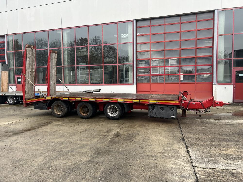 3 Achs Tridemtieflader- Anhänger - Trailer low bed: gambar 2 3 Achs Tridemtieflader- Anhänger - Trailer low bed: gambar 2
