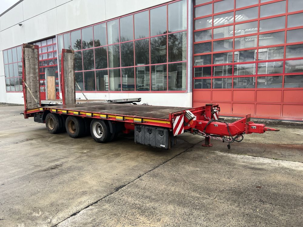 3 Achs Tridemtieflader- Anhänger - Trailer low bed: gambar 4 3 Achs Tridemtieflader- Anhänger - Trailer low bed: gambar 4