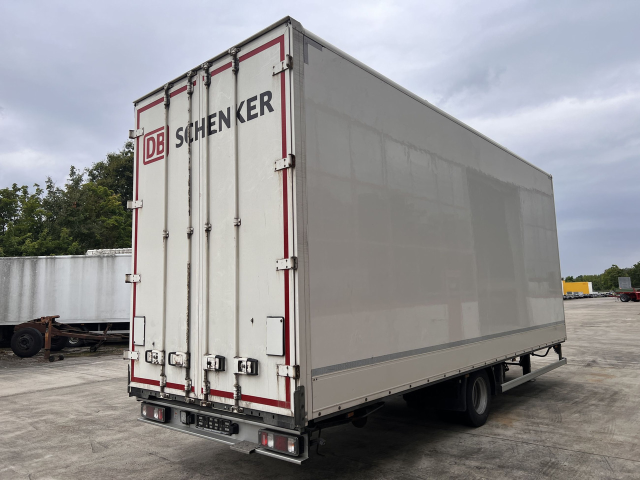 Trailer dengan terpal samping Ackermann Z-KA-F10.5/7,6 1 Achs Jumbo- Planenanhänger 10,5 t GG: gambar 8 Trailer dengan terpal samping Ackermann Z-KA-F10.5/7,6 1 Achs Jumbo- Planenanhänger 10,5 t GG: gambar 8