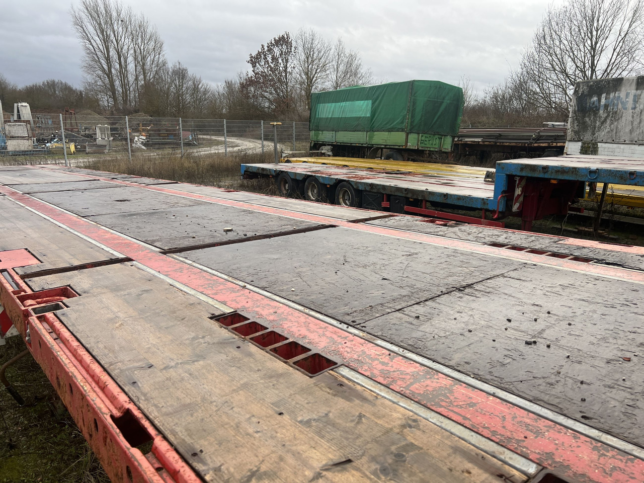 Fliegl SDS350 3 Achs Sattelauflieger - Semi-trailer flatbed: gambar 4 Fliegl SDS350 3 Achs Sattelauflieger - Semi-trailer flatbed: gambar 4
