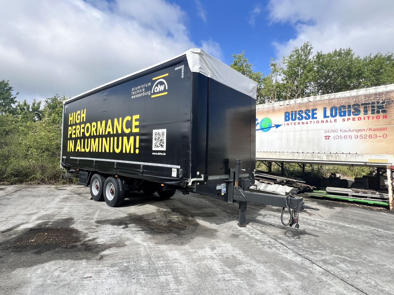 Fliegl TPS135 13,5 t Tandemplanenanhänger, neuwertig - Trailer dengan terpal samping: gambar 3 Fliegl TPS135 13,5 t Tandemplanenanhänger, neuwertig - Trailer dengan terpal samping: gambar 3