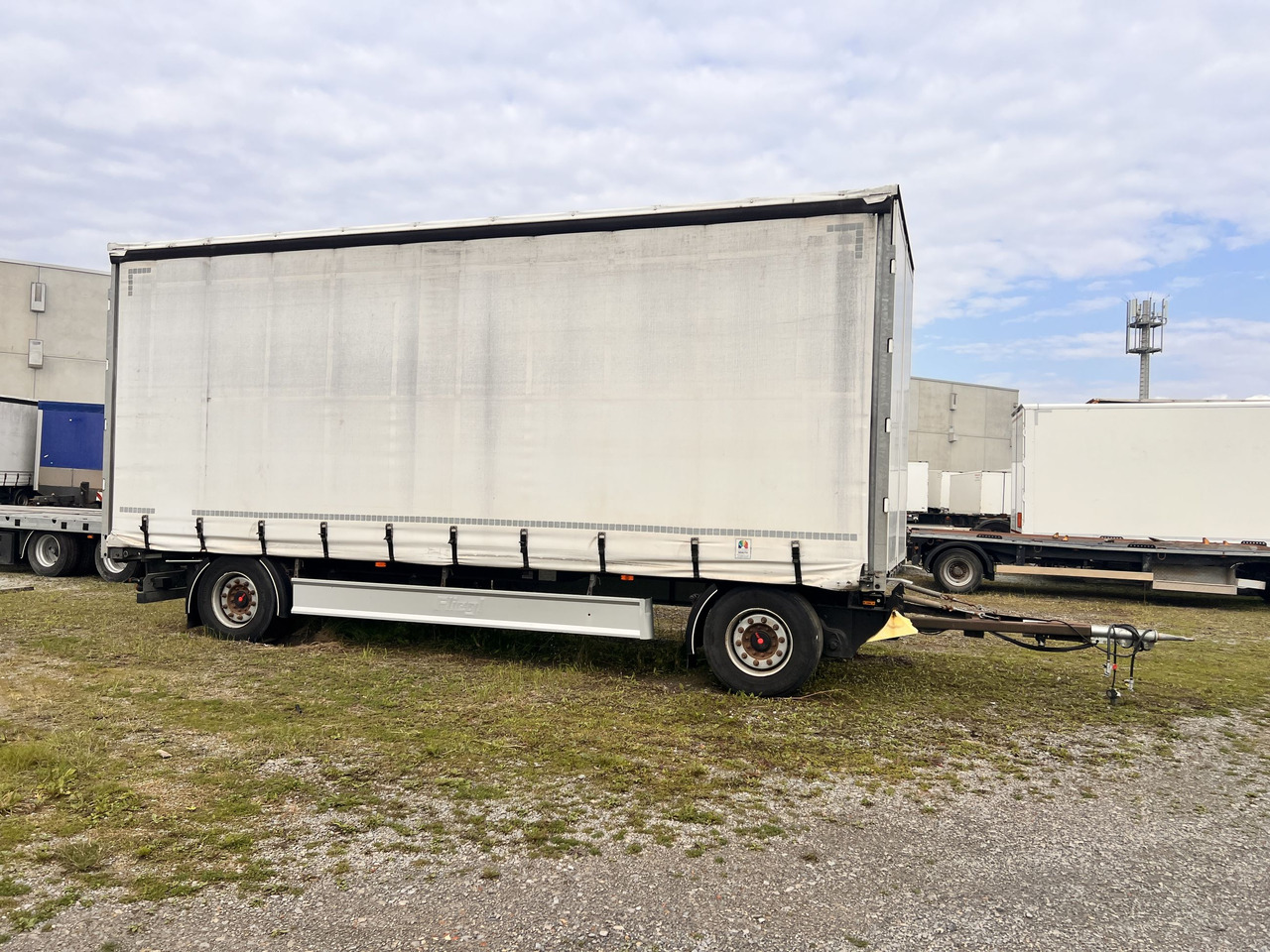 Fliegl ZPS180 2 Achs Jumbo- Planen, Mega, durchladbar - Trailer dengan terpal samping: gambar 5 Fliegl ZPS180 2 Achs Jumbo- Planen, Mega, durchladbar - Trailer dengan terpal samping: gambar 5