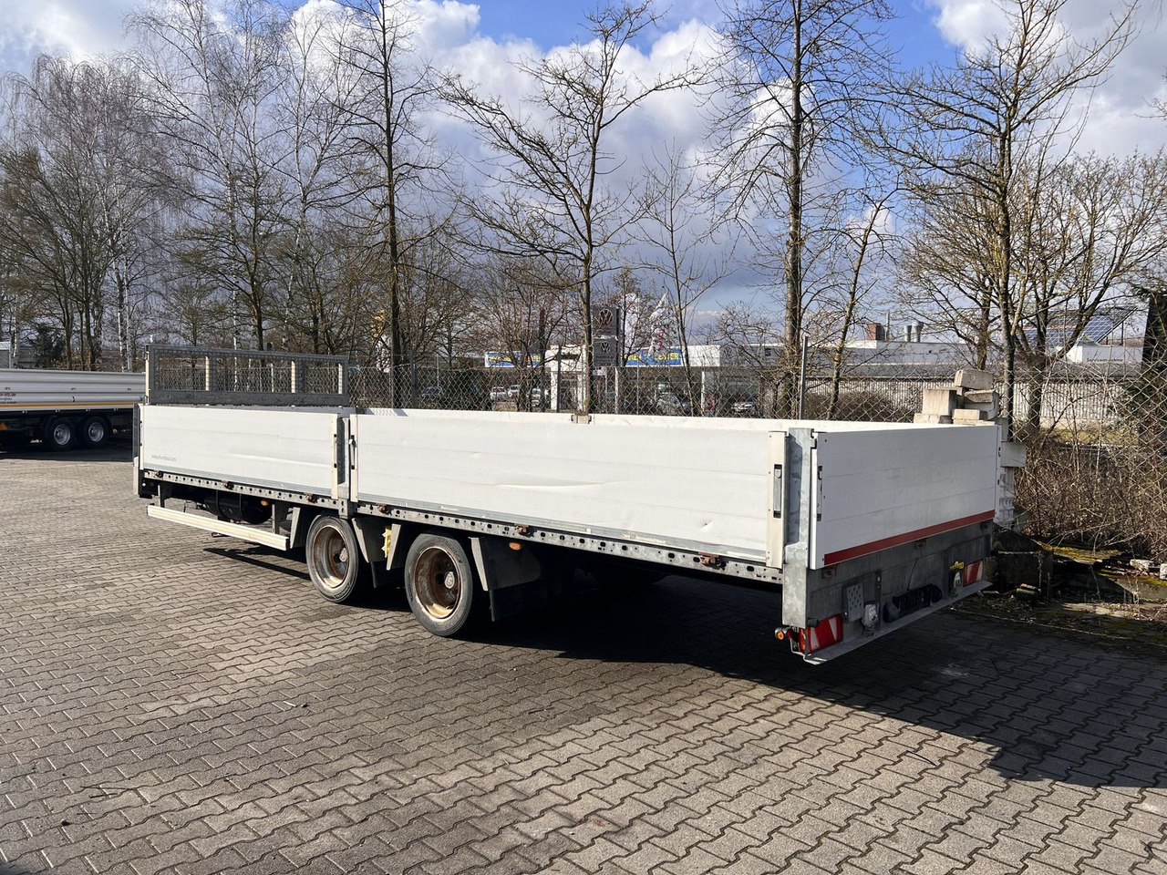 Humbaur 14,4 t Tandem- Pritschenanhänger- Tieflader - Trailer low bed: gambar 3 Humbaur 14,4 t Tandem- Pritschenanhänger- Tieflader - Trailer low bed: gambar 3