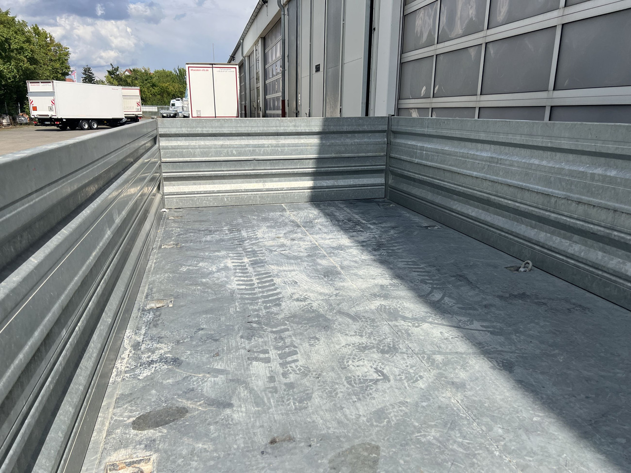 Humbaur D1AC Tandemkipper- Tieflader mit Aufsatz, neuwertig - Trailer jungkit: gambar 5 Humbaur D1AC Tandemkipper- Tieflader mit Aufsatz, neuwertig - Trailer jungkit: gambar 5