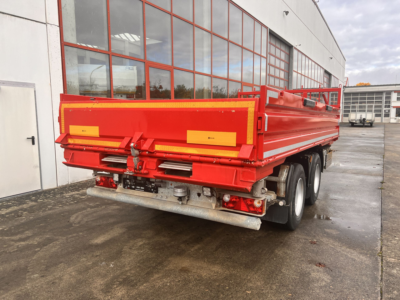 Meiller MZDAL  18 t Tandemkipper Tieflader Schotter- Klappe, neuwertig - Trailer jungkit: gambar 5 Meiller MZDAL  18 t Tandemkipper Tieflader Schotter- Klappe, neuwertig - Trailer jungkit: gambar 5