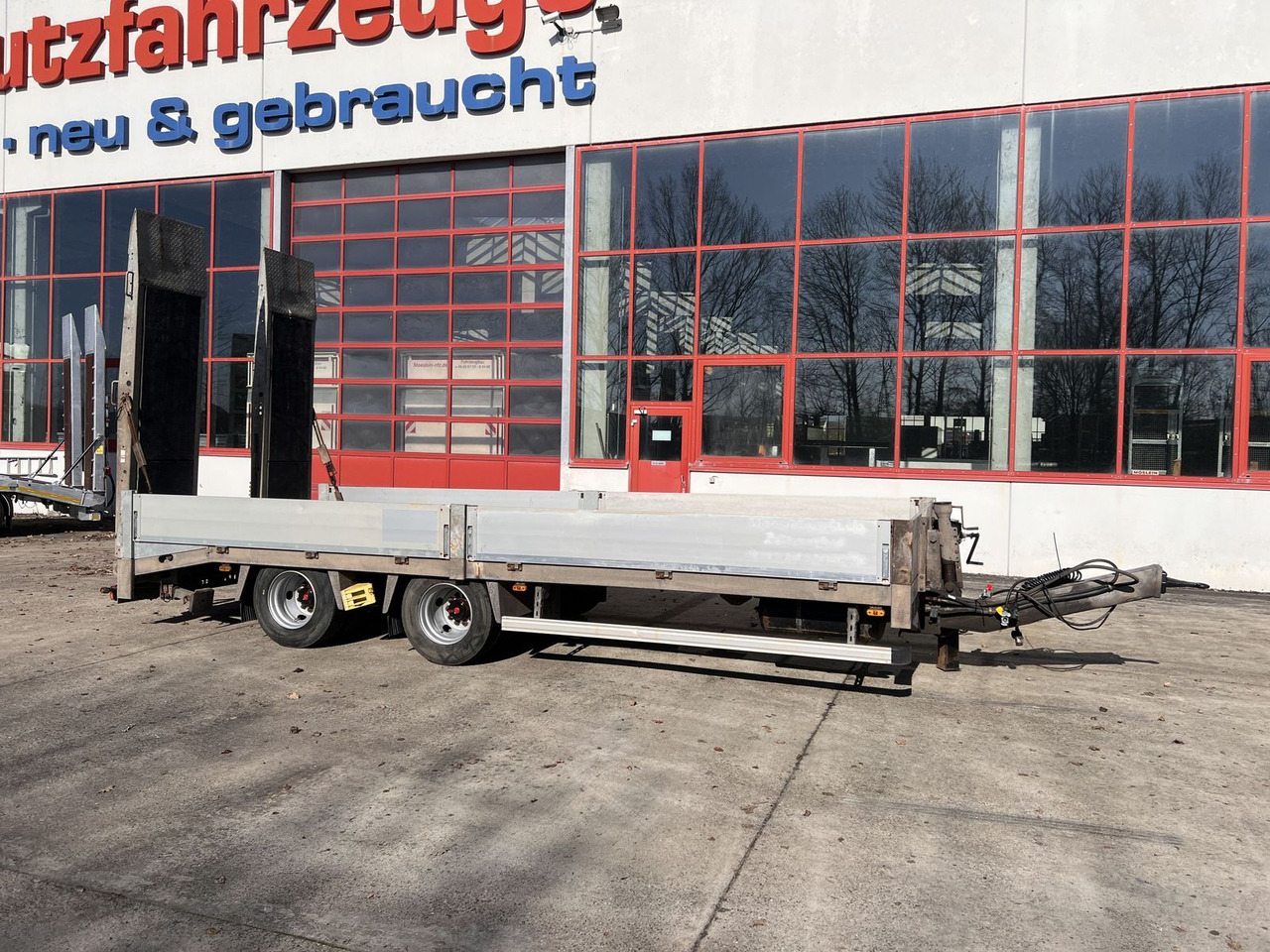 Möslein 19 t Tandemtieflader - Trailer low bed: gambar 3 Möslein 19 t Tandemtieflader - Trailer low bed: gambar 3