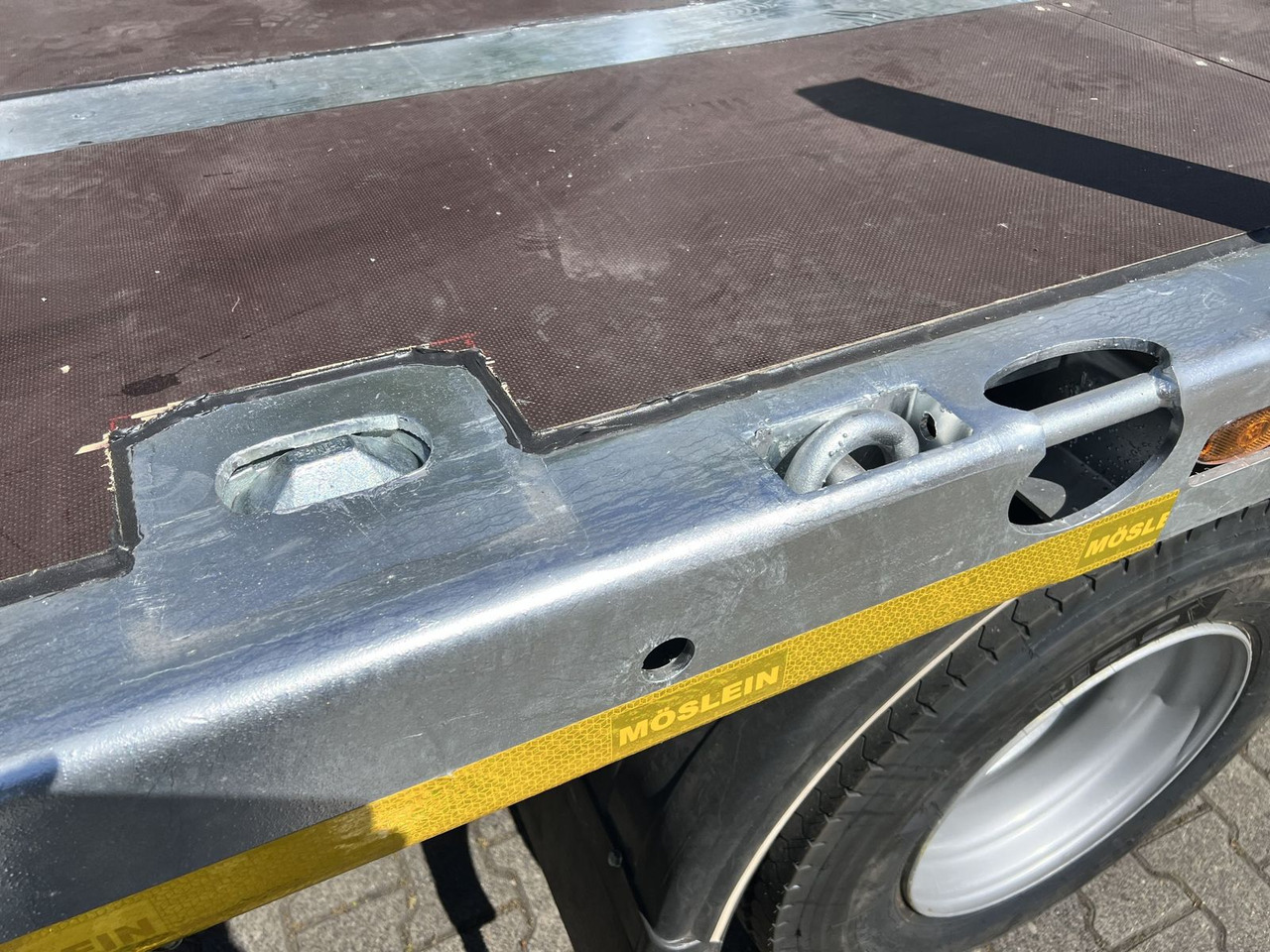 Trailer flatbed Möslein  2 Achs Jumbo- Plato- Anhänger: gambar 7