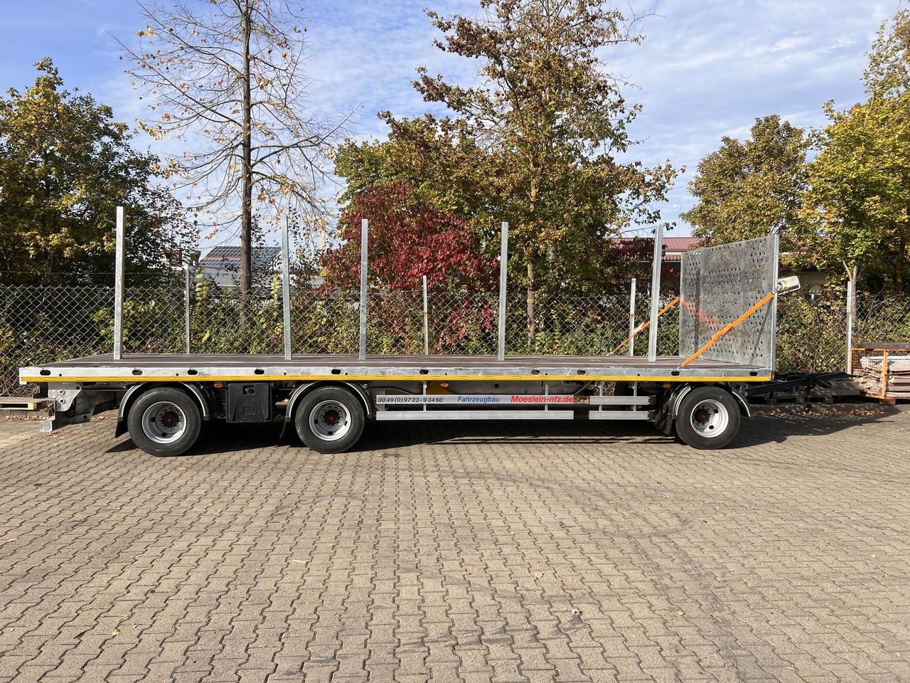 Möslein 3 Achs Jumbo- Plato- Anhänger 10 m, Mega - Trailer flatbed: gambar 1 Möslein 3 Achs Jumbo- Plato- Anhänger 10 m, Mega - Trailer flatbed: gambar 1