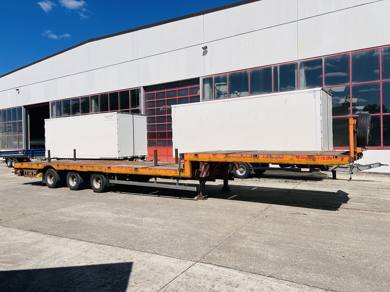 Möslein 3 Achs Satteltieflader Plato 45 t GGfür Fertigt - Semi-trailer low bed: gambar 4 Möslein 3 Achs Satteltieflader Plato 45 t GGfür Fertigt - Semi-trailer low bed: gambar 4