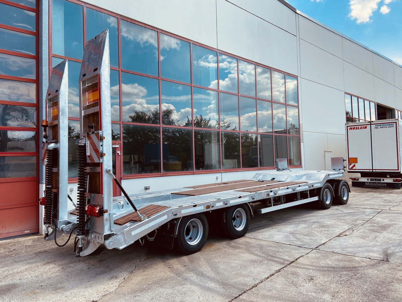 Möslein 4 Achs Tieflader- Anhänger, Neufahrzeug - Trailer low bed: gambar 3 Möslein 4 Achs Tieflader- Anhänger, Neufahrzeug - Trailer low bed: gambar 3