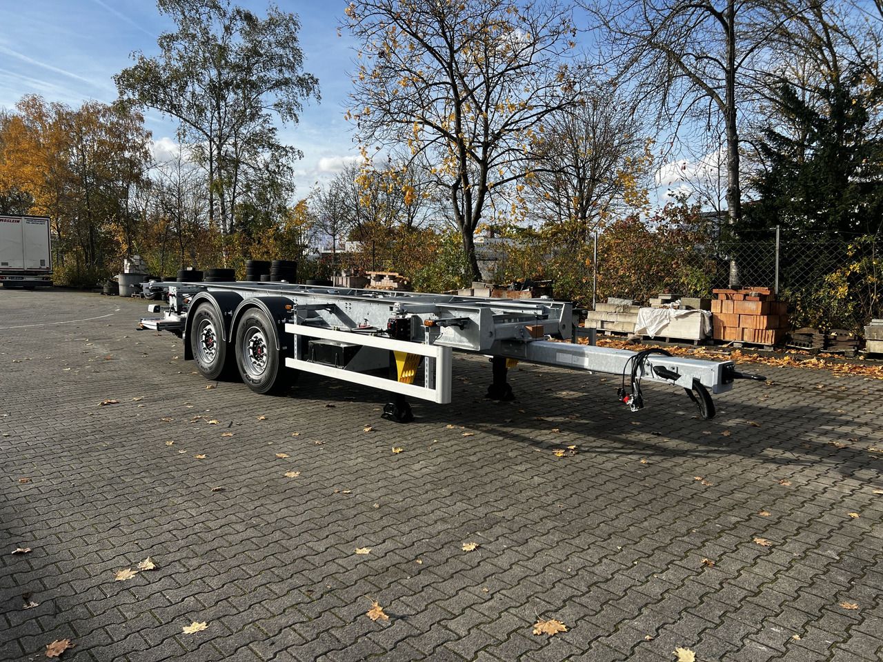Möslein BDF Tandem- BDF- Wechselanhänger - Ladebordwand - Trailer pengangkut mobil: gambar 4 Möslein BDF Tandem- BDF- Wechselanhänger - Ladebordwand - Trailer pengangkut mobil: gambar 4