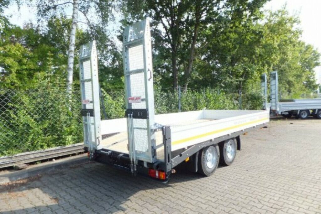 Möslein Neuer Tandemtieflader - Trailer low bed: gambar 3 Möslein Neuer Tandemtieflader - Trailer low bed: gambar 3