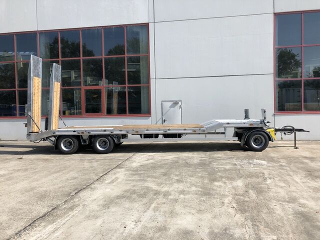Möslein T 3-6,60 VB 3 Achs Tieflader, Luftgefedert - Trailer low bed: gambar 2 Möslein T 3-6,60 VB 3 Achs Tieflader, Luftgefedert - Trailer low bed: gambar 2