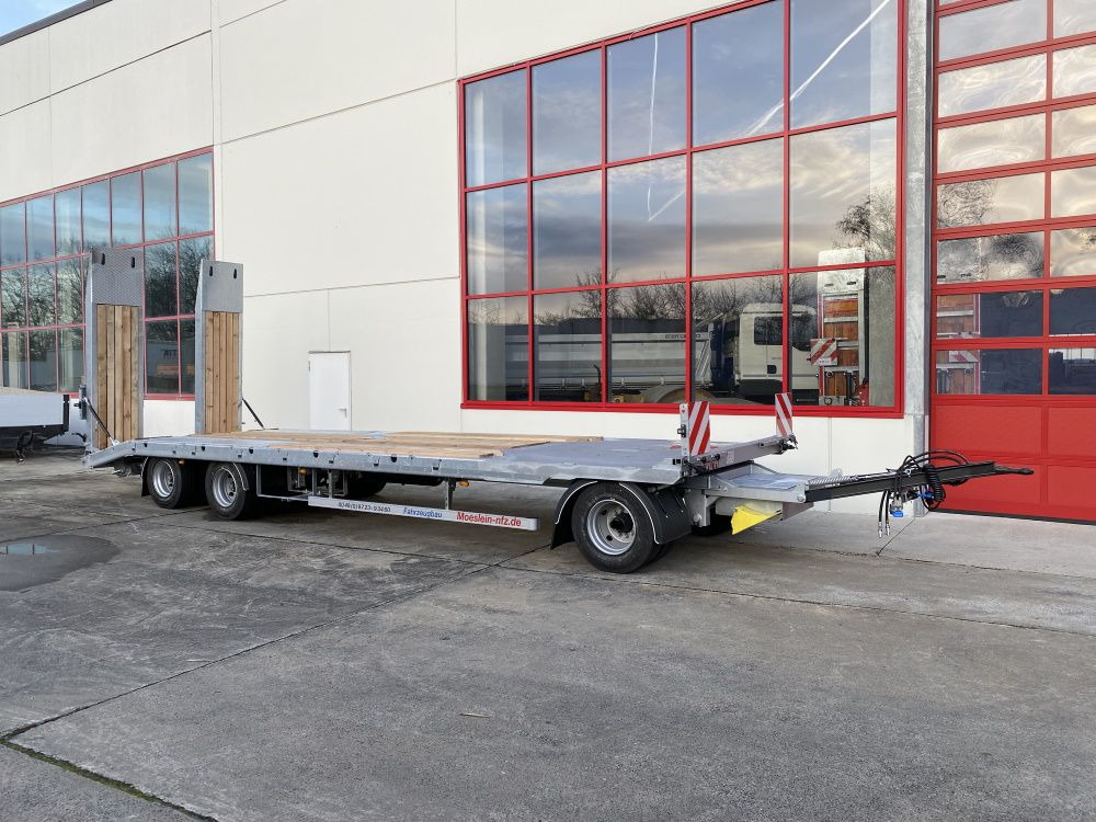 Möslein T 3-9,20 F Blatt 3 Achs Tieflader mit gerader Ladefläche 9 m, Neufahrzeug - Trailer low bed: gambar 4 Möslein T 3-9,20 F Blatt 3 Achs Tieflader mit gerader Ladefläche 9 m, Neufahrzeug - Trailer low bed: gambar 4