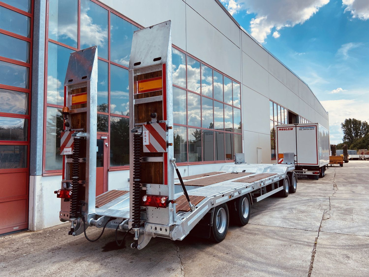Möslein T 4 VB F 4 Achs Tieflader- Anhänger, Neufahrzeug - Trailer low bed: gambar 5 Möslein T 4 VB F 4 Achs Tieflader- Anhänger, Neufahrzeug - Trailer low bed: gambar 5
