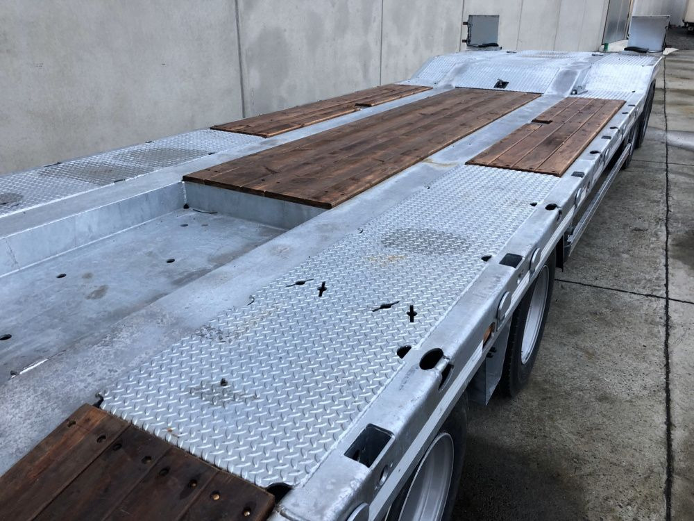 Trailer low bed untuk pengangkutan mesin berat baru Möslein T 4 VB H1  neuer 4 Achs Tieflader hydraulischen Rampen: gambar 13