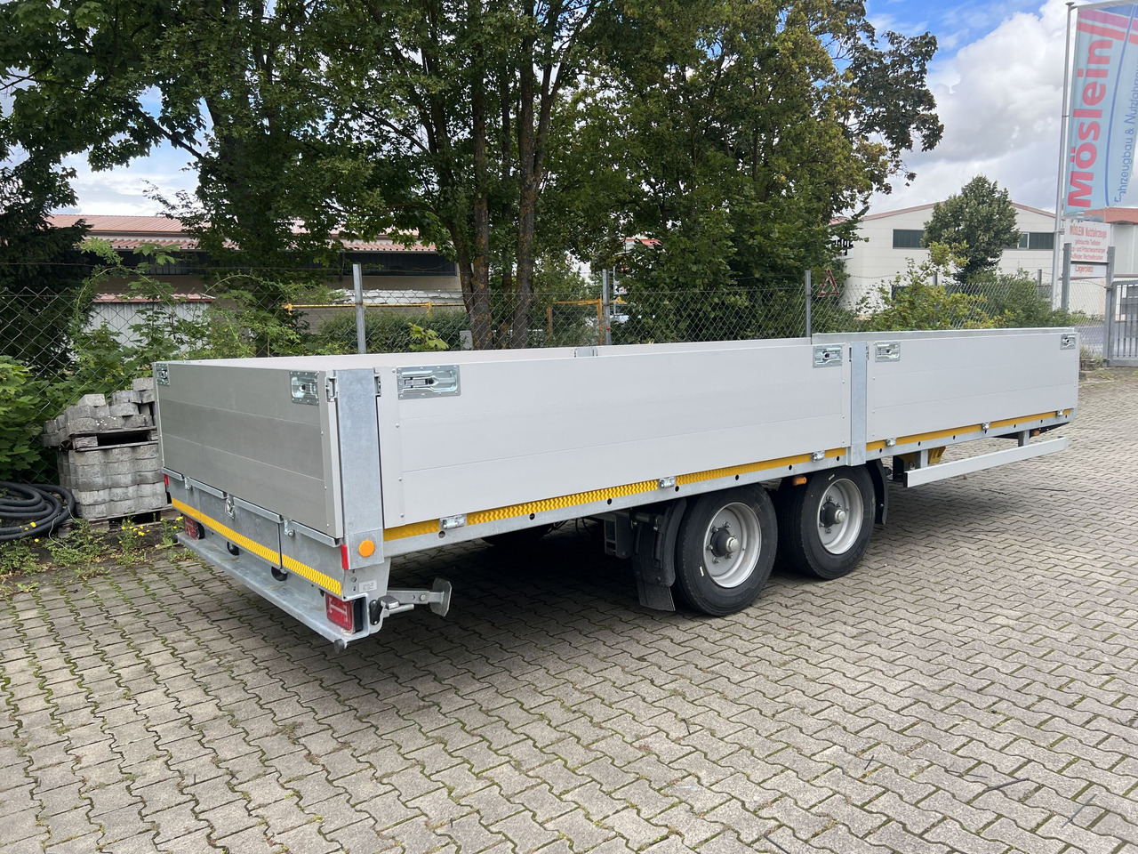 Möslein THT 11- G 7,2  Tandem- Pritschenanhänger- Tieflader - Trailer flatbed: gambar 4 Möslein THT 11- G 7,2  Tandem- Pritschenanhänger- Tieflader - Trailer flatbed: gambar 4