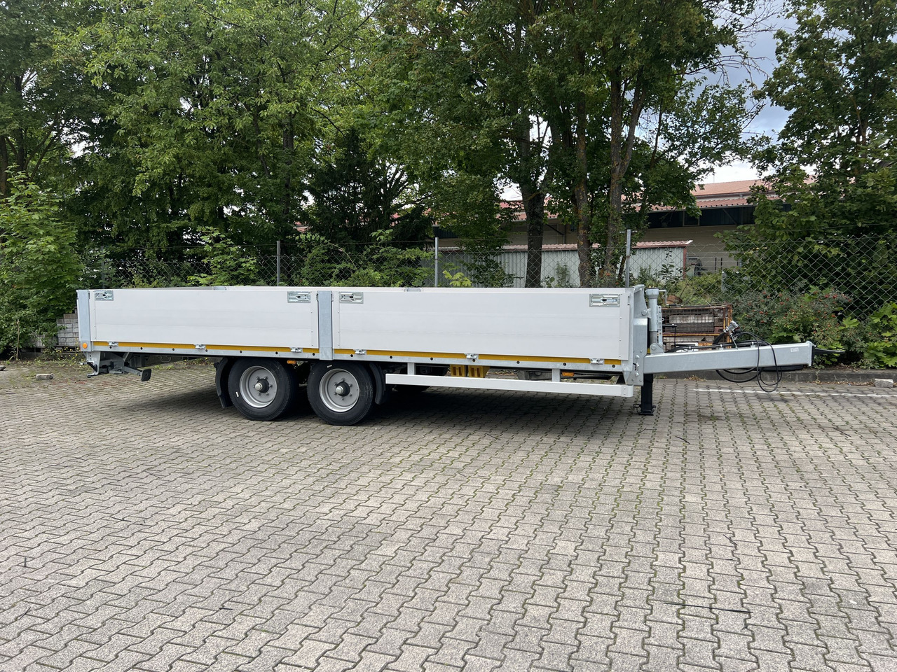 Möslein THT 11- G 7,2  Tandem- Pritschenanhänger- Tieflader - Trailer flatbed: gambar 2 Möslein THT 11- G 7,2  Tandem- Pritschenanhänger- Tieflader - Trailer flatbed: gambar 2
