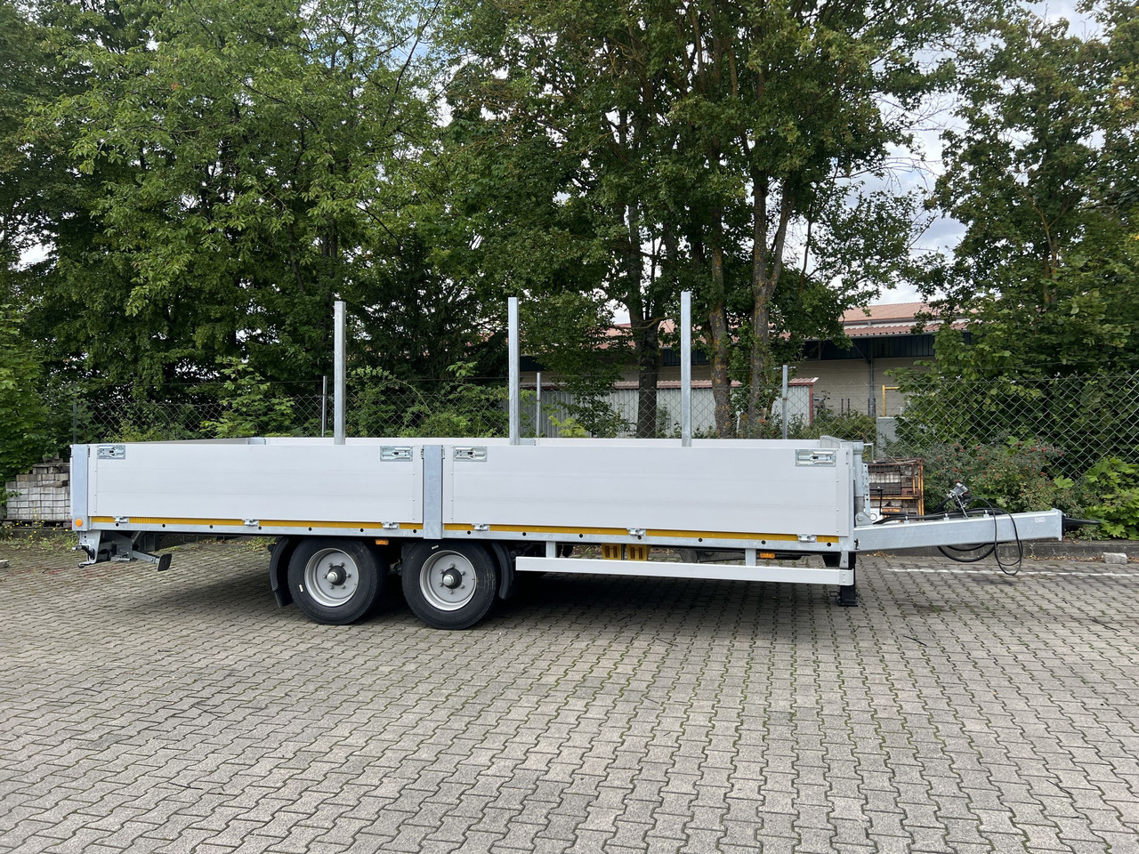 Möslein THT 11- G 7,2  Tandem- Pritschenanhänger- Tieflader - Trailer flatbed: gambar 1 Möslein THT 11- G 7,2  Tandem- Pritschenanhänger- Tieflader - Trailer flatbed: gambar 1
