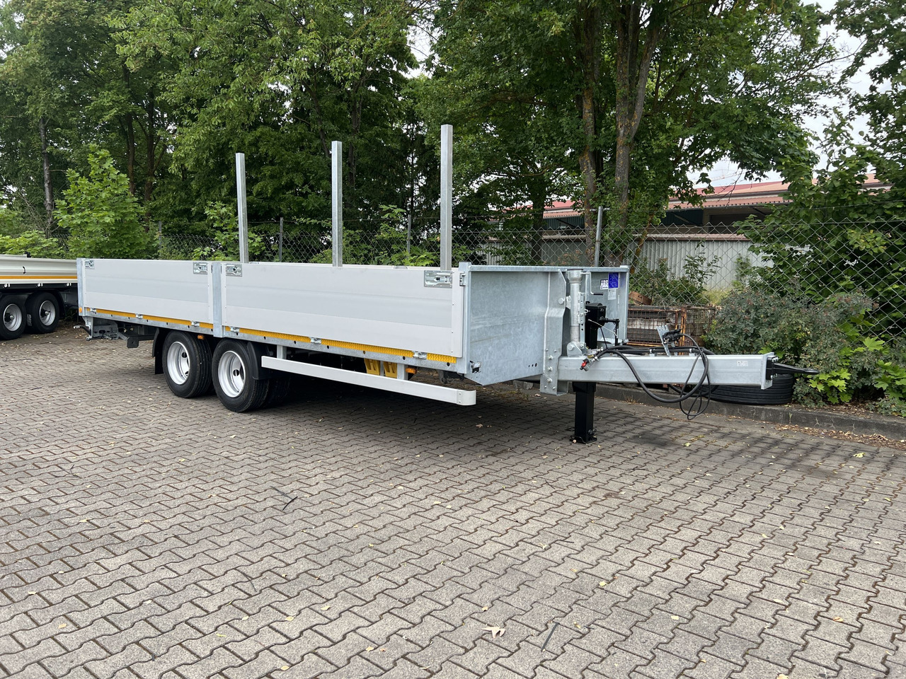 Möslein THT 14,4 G 7,2  14,4 t Tandem- Pritschenanhänger- Tieflader - Trailer flatbed: gambar 5 Möslein THT 14,4 G 7,2  14,4 t Tandem- Pritschenanhänger- Tieflader - Trailer flatbed: gambar 5