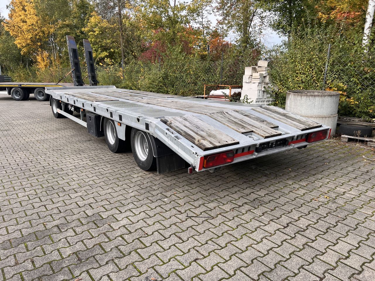Möslein TO 3 F Schwebheim 3 Achs Tiefladeranhänger - Trailer low bed: gambar 5 Möslein TO 3 F Schwebheim 3 Achs Tiefladeranhänger - Trailer low bed: gambar 5