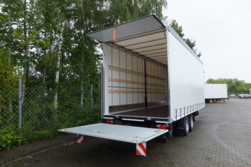 Möslein TPS 11 DL 7,30 neuer Planenanhänger, Ladebordwand + Durchladbar - Trailer dengan terpal samping: gambar 3 Möslein TPS 11 DL 7,30 neuer Planenanhänger, Ladebordwand + Durchladbar - Trailer dengan terpal samping: gambar 3