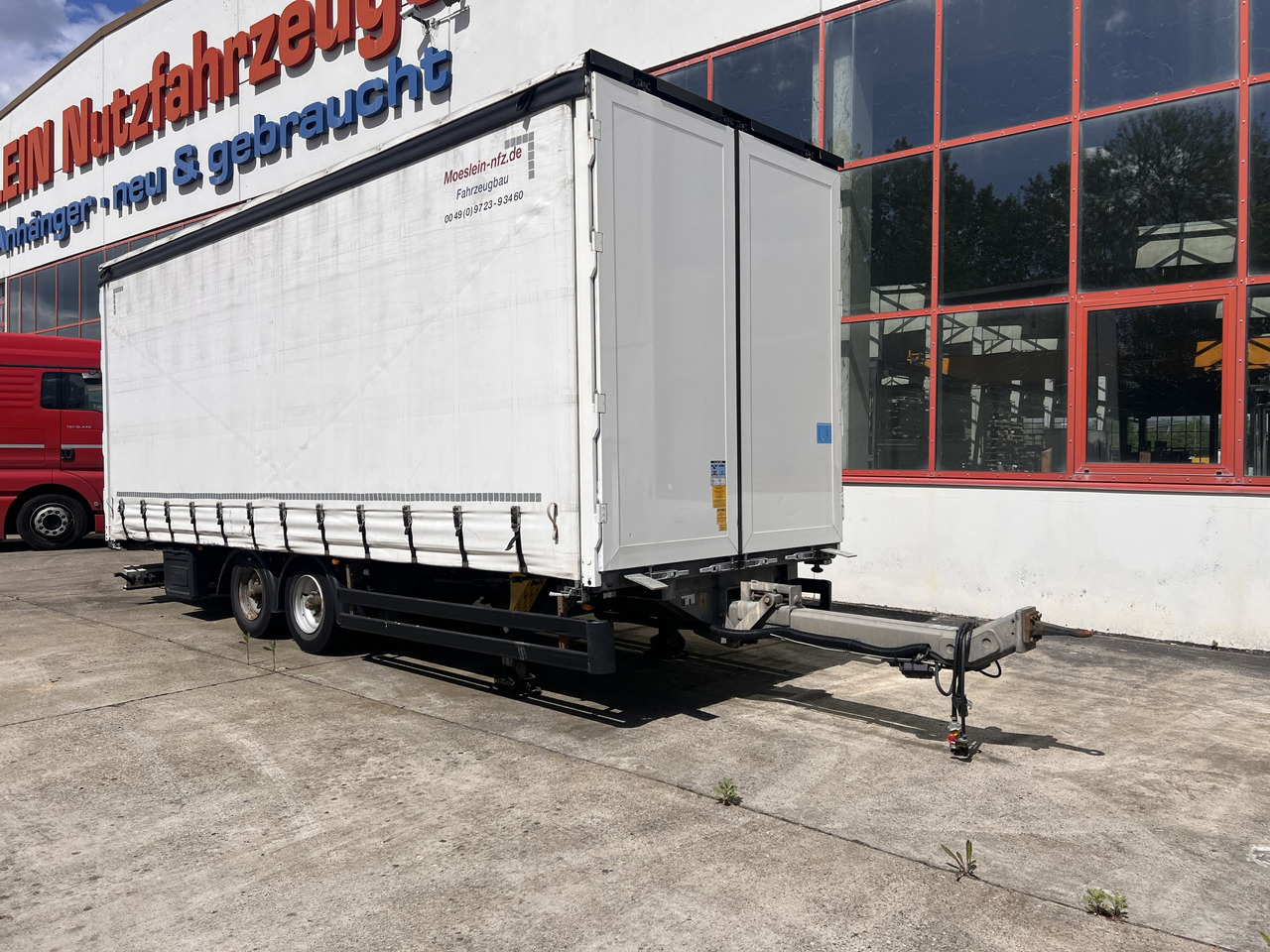 Möslein TPW 105 D Schwebheim Tandemplanenanhänger durchladbar - Trailer dengan terpal samping: gambar 2 Möslein TPW 105 D Schwebheim Tandemplanenanhänger durchladbar - Trailer dengan terpal samping: gambar 2