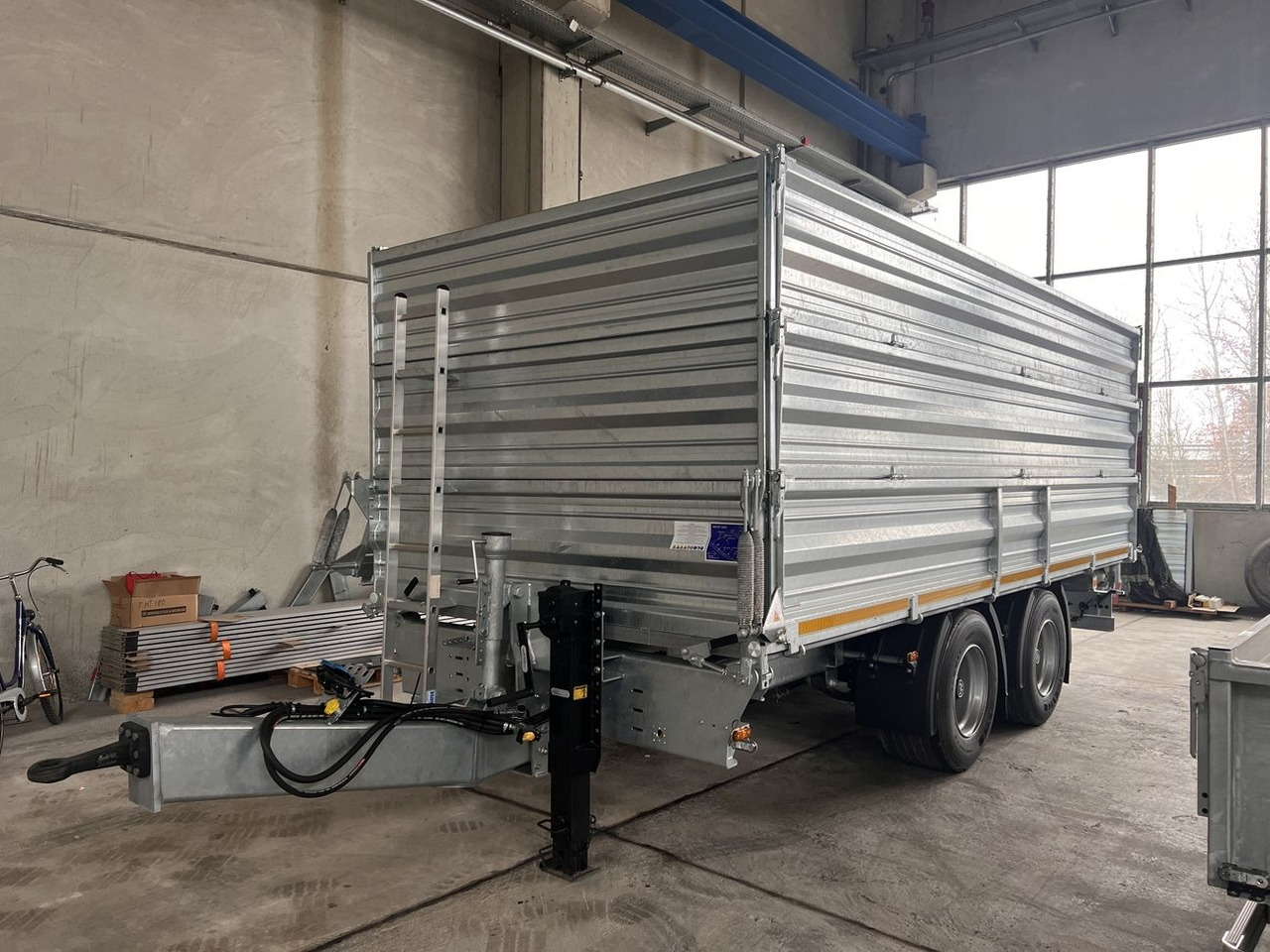 Möslein TTD 19 AB  19 t Tandem Kipper Tieflader2 x Aufsatzbordwänden-- Neufahrzeug -- - Trailer jungkit: gambar 1 Möslein TTD 19 AB  19 t Tandem Kipper Tieflader2 x Aufsatzbordwänden-- Neufahrzeug -- - Trailer jungkit: gambar 1