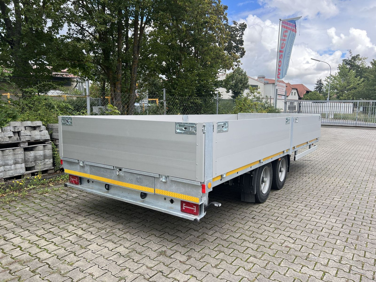 Trailer flatbed Möslein  Tandem- Pritschenanhänger- Tieflader: gambar 13