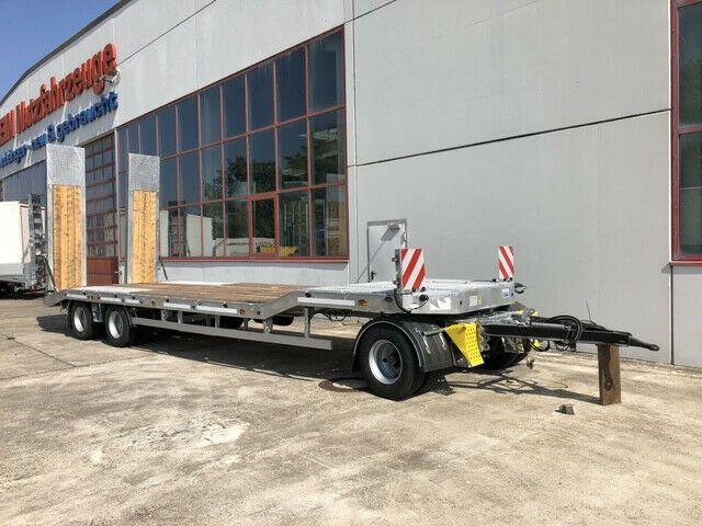 Möslein neuer 3 Achs Tieflader- Anhänger - Trailer low bed: gambar 3 Möslein neuer 3 Achs Tieflader- Anhänger - Trailer low bed: gambar 3