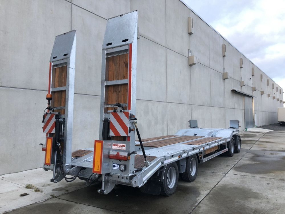 Möslein neuer 4 Achs Tieflader hydraulischen Rampen - Trailer low bed: gambar 5 Möslein neuer 4 Achs Tieflader hydraulischen Rampen - Trailer low bed: gambar 5