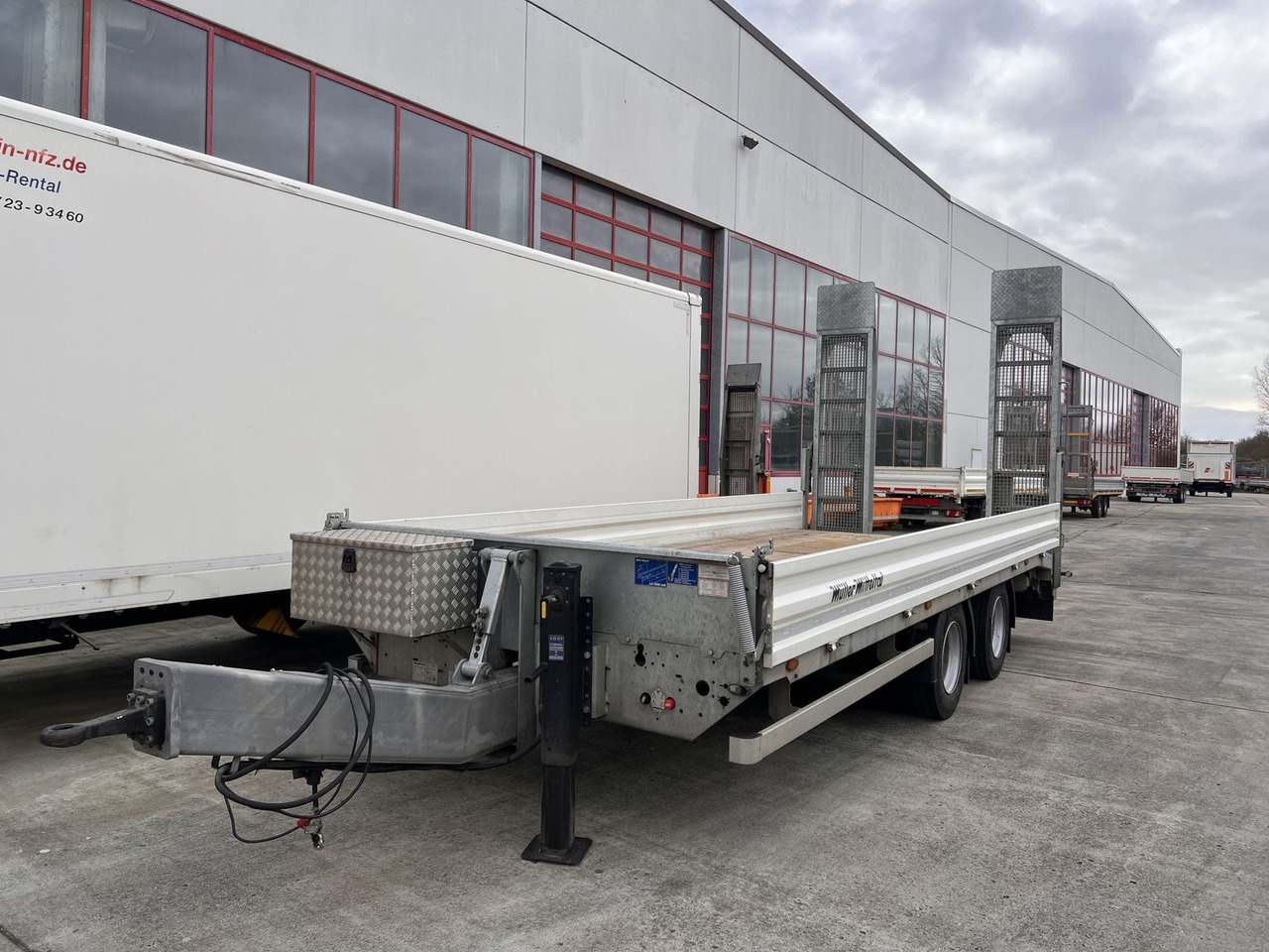 Müller-Mitteltal 19 t Tandemtieflader, Wenig Benutzt - Trailer low bed: gambar 4 Müller-Mitteltal 19 t Tandemtieflader, Wenig Benutzt - Trailer low bed: gambar 4