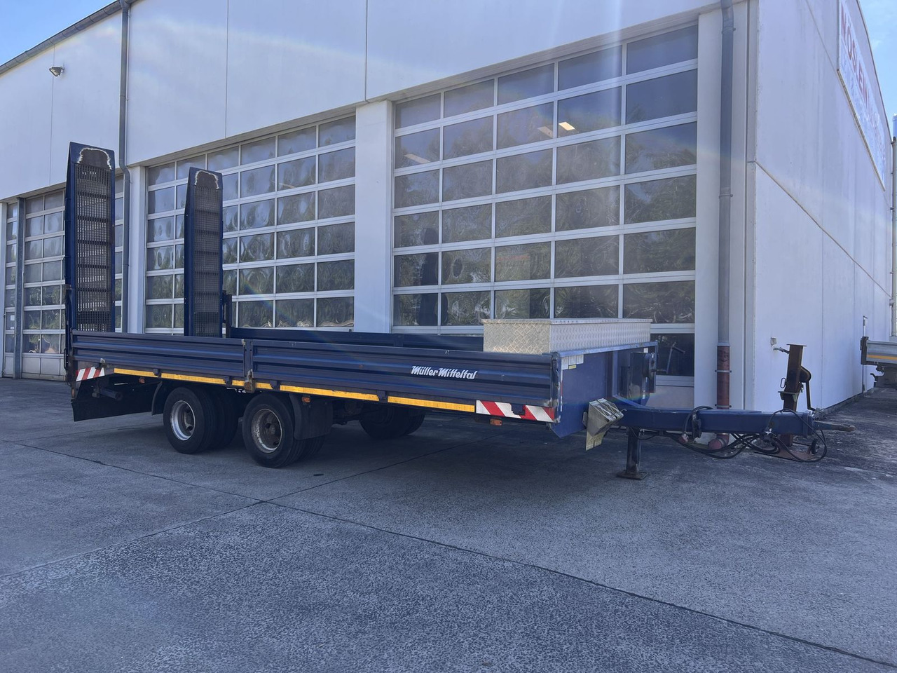 Müller-Mitteltal 21 t Tandemtieflader - Trailer low bed: gambar 3 Müller-Mitteltal 21 t Tandemtieflader - Trailer low bed: gambar 3