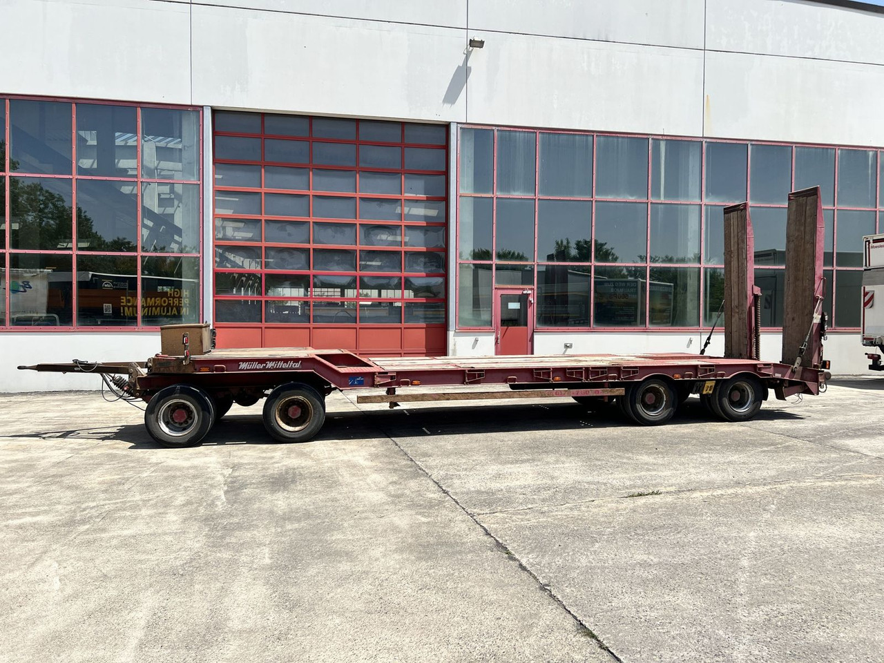 Müller-Mitteltal 4 Achs Tiefladeranhänger - Trailer low bed: gambar 1 Müller-Mitteltal 4 Achs Tiefladeranhänger - Trailer low bed: gambar 1