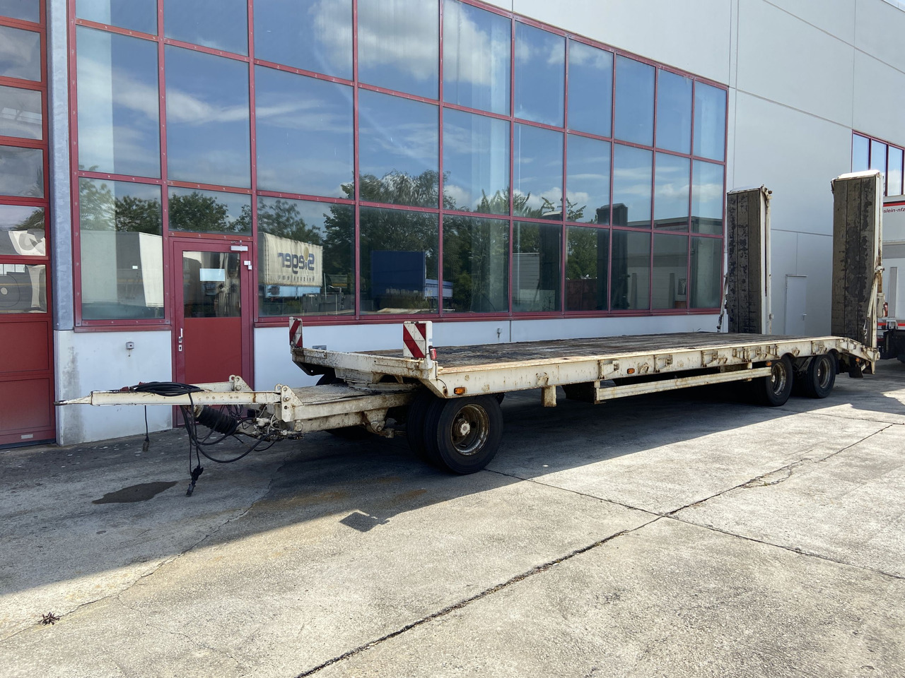Müller Mitteltal PT 30 3 Achs Tieflader 9,20 m Ladefläche - Trailer low bed: gambar 4 Müller Mitteltal PT 30 3 Achs Tieflader 9,20 m Ladefläche - Trailer low bed: gambar 4