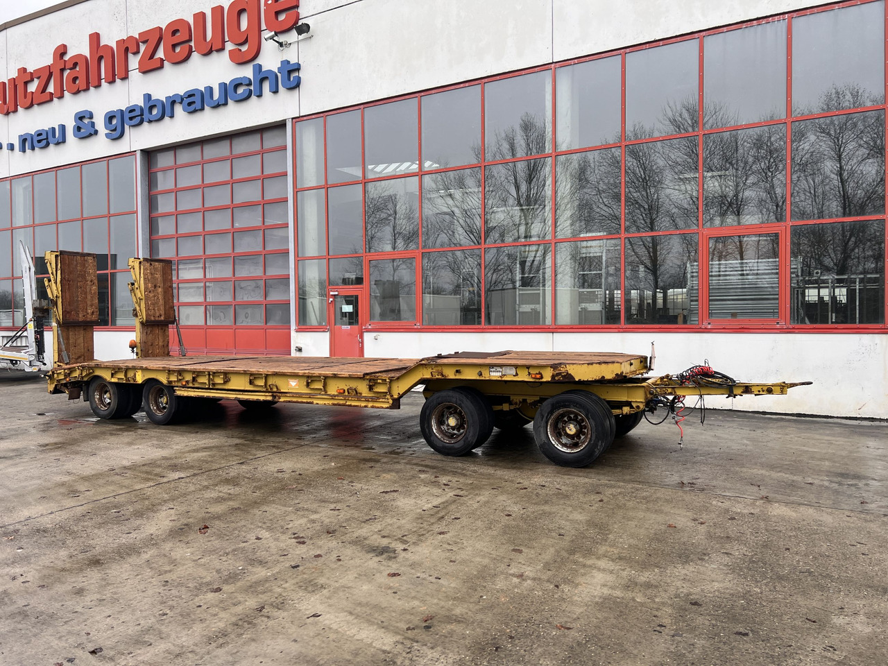 Müller Mitteltal T4 PROFI 40,0 4 Achs Tiefladeranhänger - Trailer low bed: gambar 4 Müller Mitteltal T4 PROFI 40,0 4 Achs Tiefladeranhänger - Trailer low bed: gambar 4