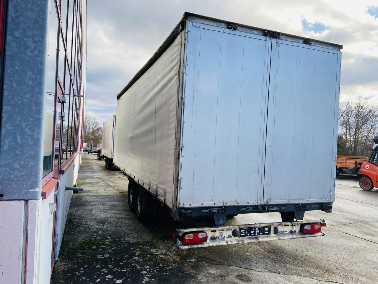 Obermaier OS2-L105L Tandemplanenanhänger - Trailer dengan terpal samping: gambar 3 Obermaier OS2-L105L Tandemplanenanhänger - Trailer dengan terpal samping: gambar 3