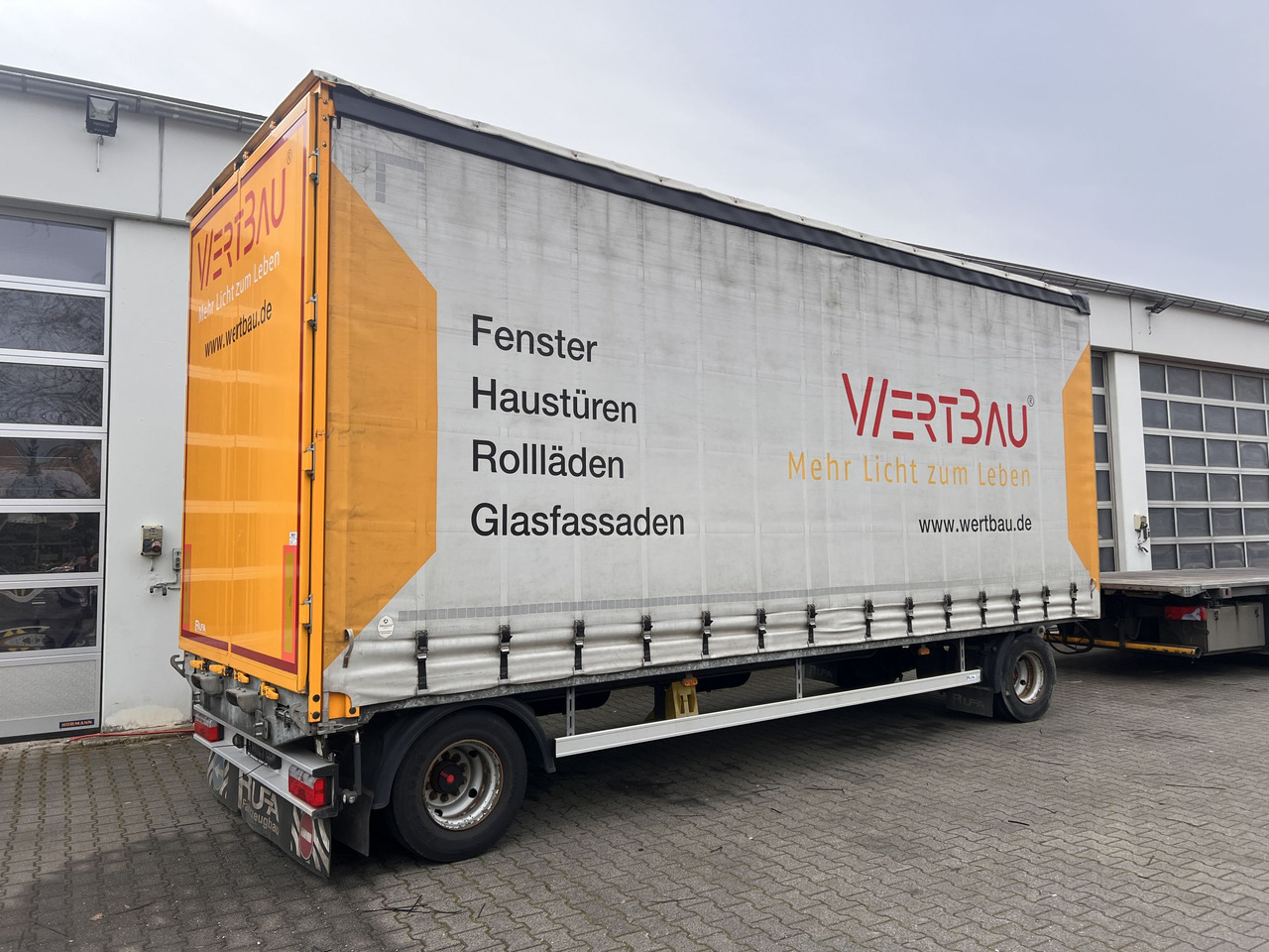 RUFA DHC 18-22 2 Achs Jumbo- Planenanhänger - Trailer dengan terpal samping: gambar 3 RUFA DHC 18-22 2 Achs Jumbo- Planenanhänger - Trailer dengan terpal samping: gambar 3