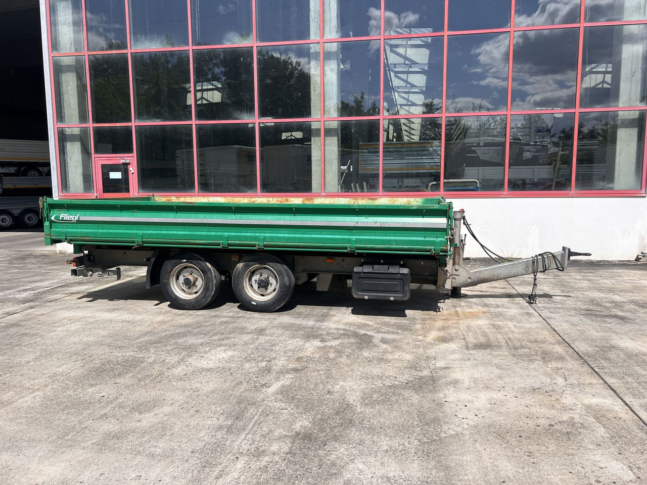 Trailer jungkit Tandemkipper- Tieflader, wenig Benutzt: gambar 1