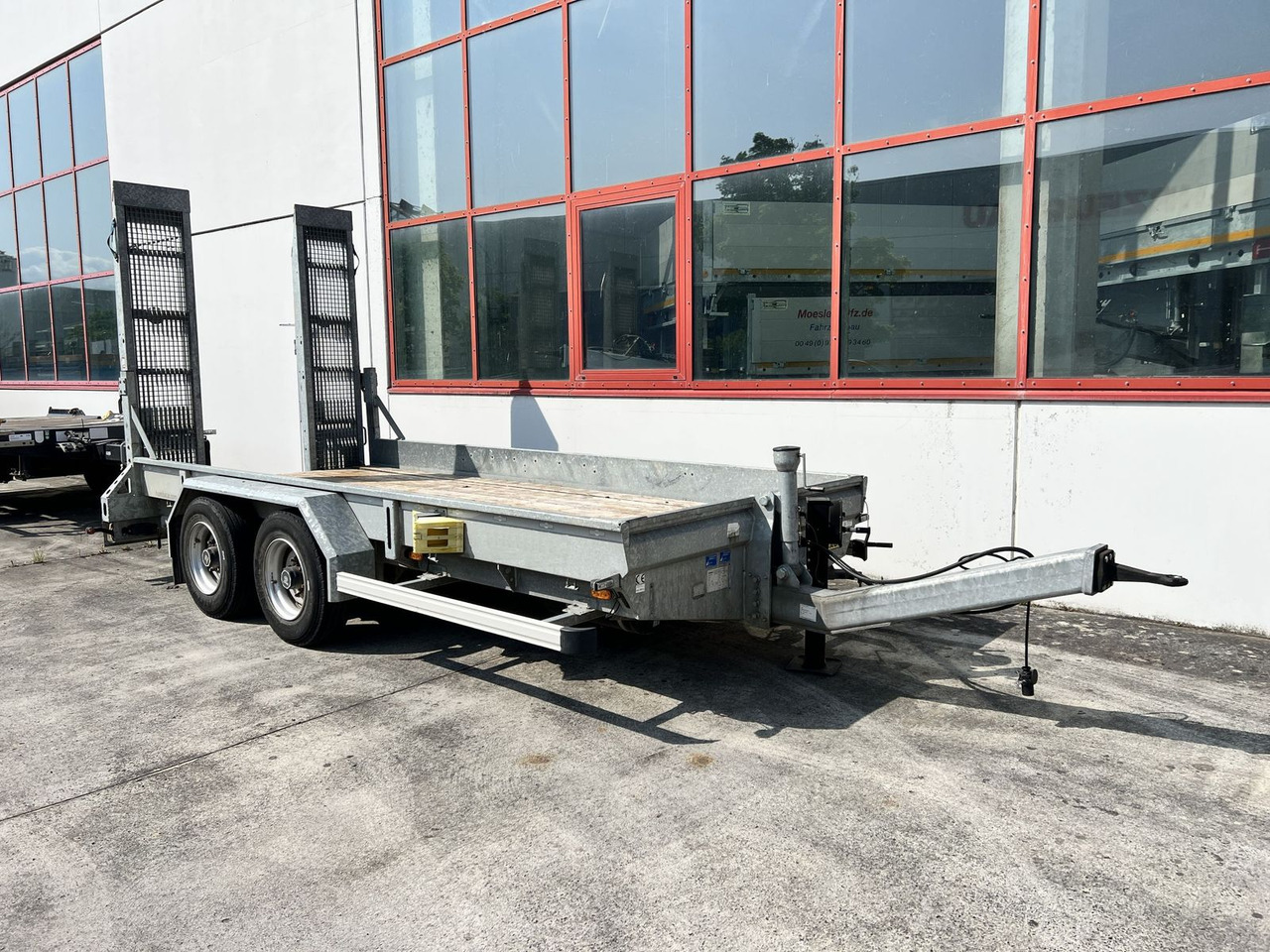 Tandemtieflader, Wenig Benutzt - Trailer low bed: gambar 2 Tandemtieflader, Wenig Benutzt - Trailer low bed: gambar 2