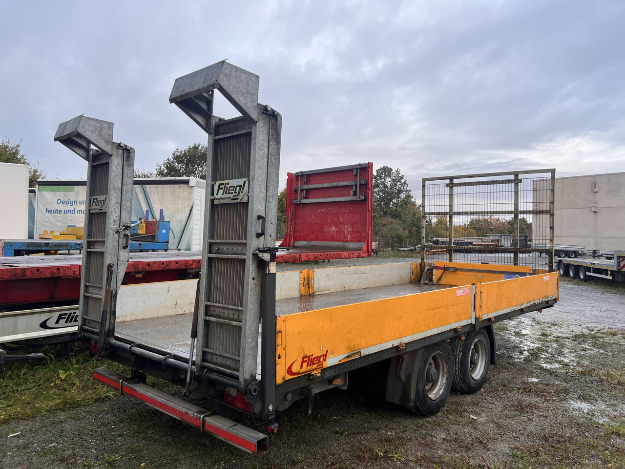Tt Tandemtieflader - Trailer low bed: gambar 3 Tt Tandemtieflader - Trailer low bed: gambar 3