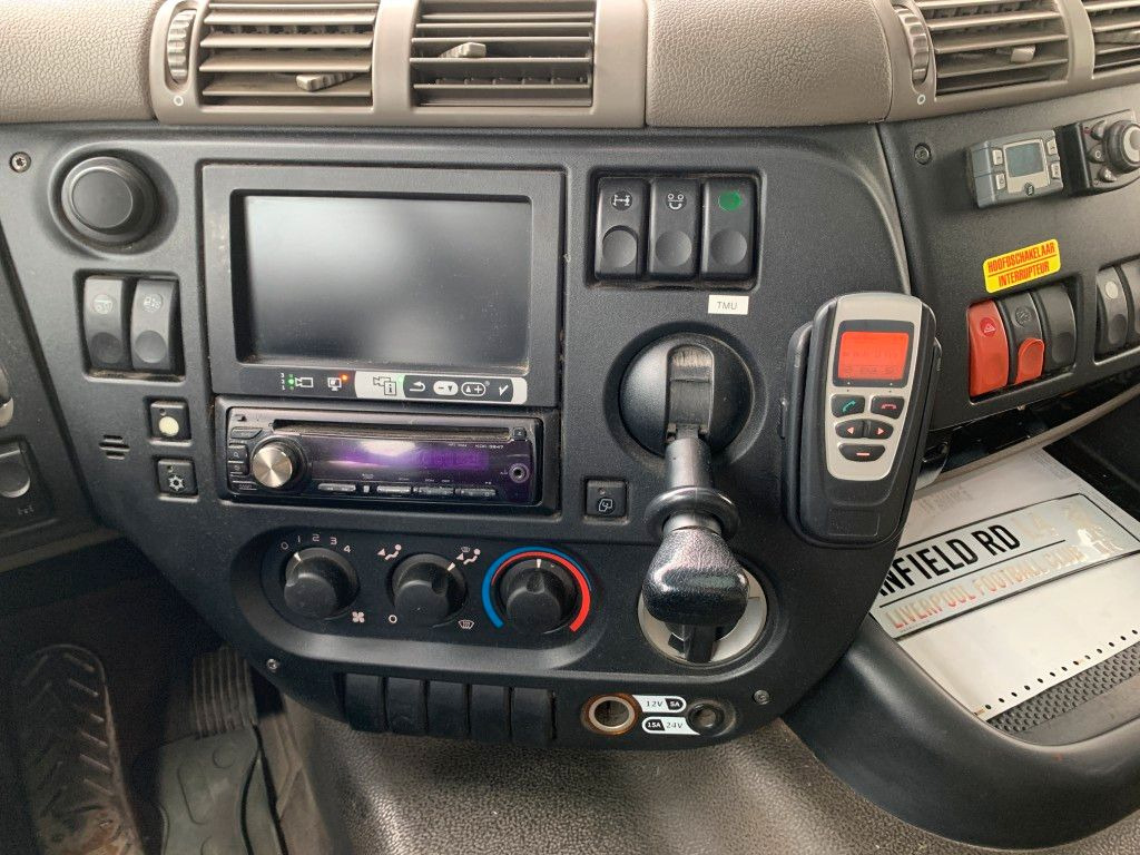 Truk tangki DAF FAN CF75 Rohr Tankwagen: gambar 14