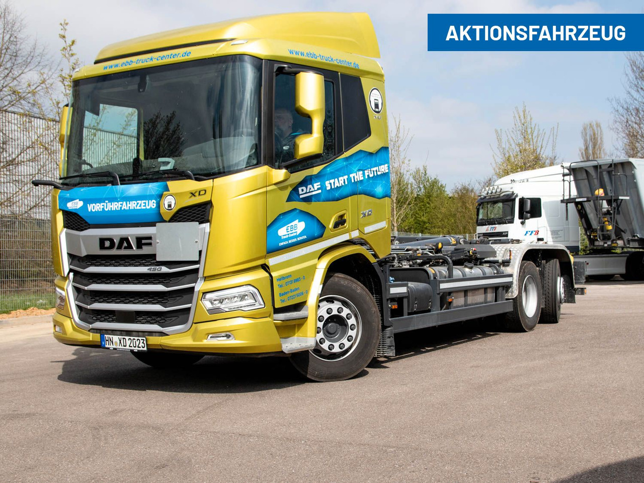 DAF FAN XD 450 SL Meiller Abrollkipper DAF FAN XD 450 SL Meiller Abrollkipper - Hook lift: gambar 1 DAF FAN XD 450 SL Meiller Abrollkipper DAF FAN XD 450 SL Meiller Abrollkipper - Hook lift: gambar 1