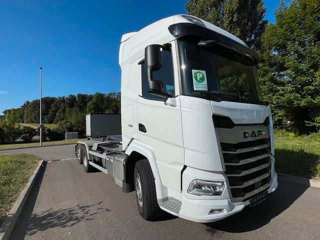 DAF FAN XF 480 mit VDL Abrollkipper DAF FAN XF 480 mit VDL Abrollkipper - Hook lift: gambar 3 DAF FAN XF 480 mit VDL Abrollkipper DAF FAN XF 480 mit VDL Abrollkipper - Hook lift: gambar 3