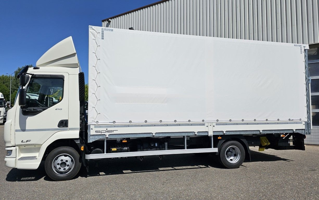 DAF LF 210 7,49t Spier Pritsche-Plane LBW Tageszulas DAF FA LF 210 08t Spier Pritsche mit LBW - Truk dengan terpal samping: gambar 5 DAF LF 210 7,49t Spier Pritsche-Plane LBW Tageszulas DAF FA LF 210 08t Spier Pritsche mit LBW - Truk dengan terpal samping: gambar 5