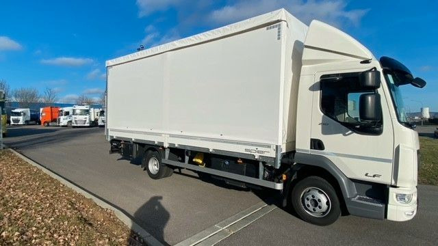 DAF LF 210 8t Pritsche-Plane LBW Tageszulassung - Truk dengan terpal samping: gambar 1 DAF LF 210 8t Pritsche-Plane LBW Tageszulassung - Truk dengan terpal samping: gambar 1
