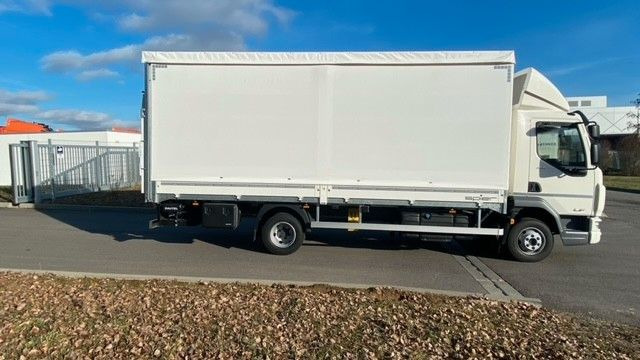 DAF LF 210 8t Pritsche-Plane LBW Tageszulassung - Truk dengan terpal samping: gambar 4 DAF LF 210 8t Pritsche-Plane LBW Tageszulassung - Truk dengan terpal samping: gambar 4