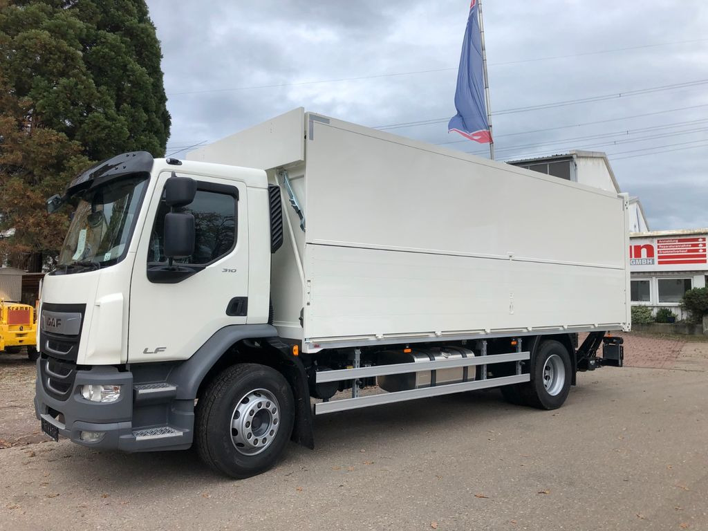 DAF LF 310 18t Zikun Getränkeaufbau DAF LF 310 18t Zikun Getränkeaufbau - Truk minuman: gambar 2 DAF LF 310 18t Zikun Getränkeaufbau DAF LF 310 18t Zikun Getränkeaufbau - Truk minuman: gambar 2