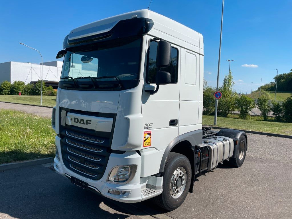 DAF FT XF 450 SC PXP - Tractor head: gambar 1 DAF FT XF 450 SC PXP - Tractor head: gambar 1